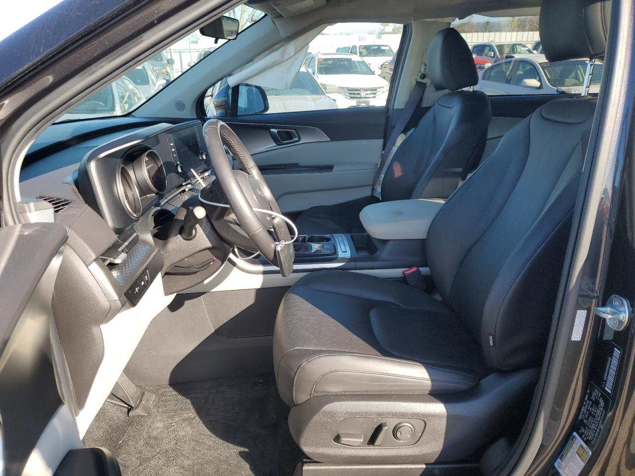 2024 KIA CARNIVAL LX VIN:KNDNB4H30R6330432