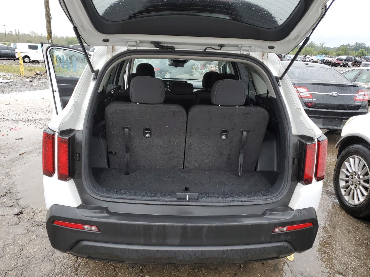 2022 KIA SORENTO LX VIN:5XYRG4LCXNG085463