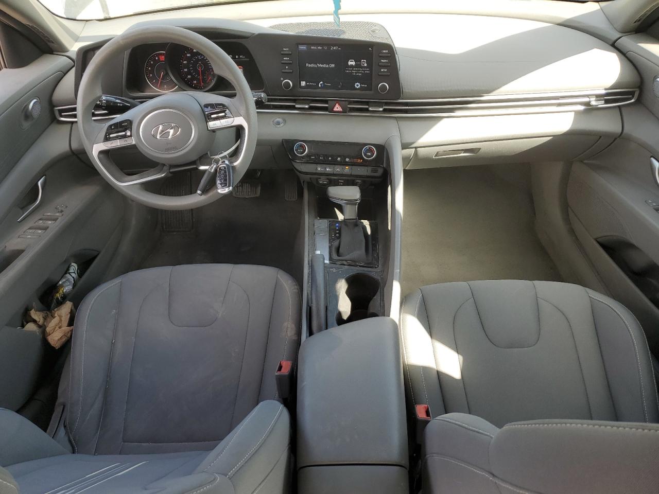 2022 HYUNDAI ELANTRA SEL VIN:5NPLM4AG5NH082810