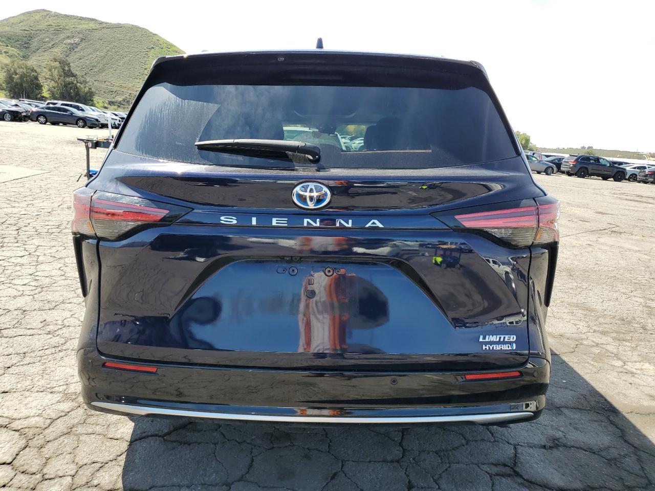 2023 TOYOTA SIENNA LIMITED VIN:5TDZRKECXPS169624