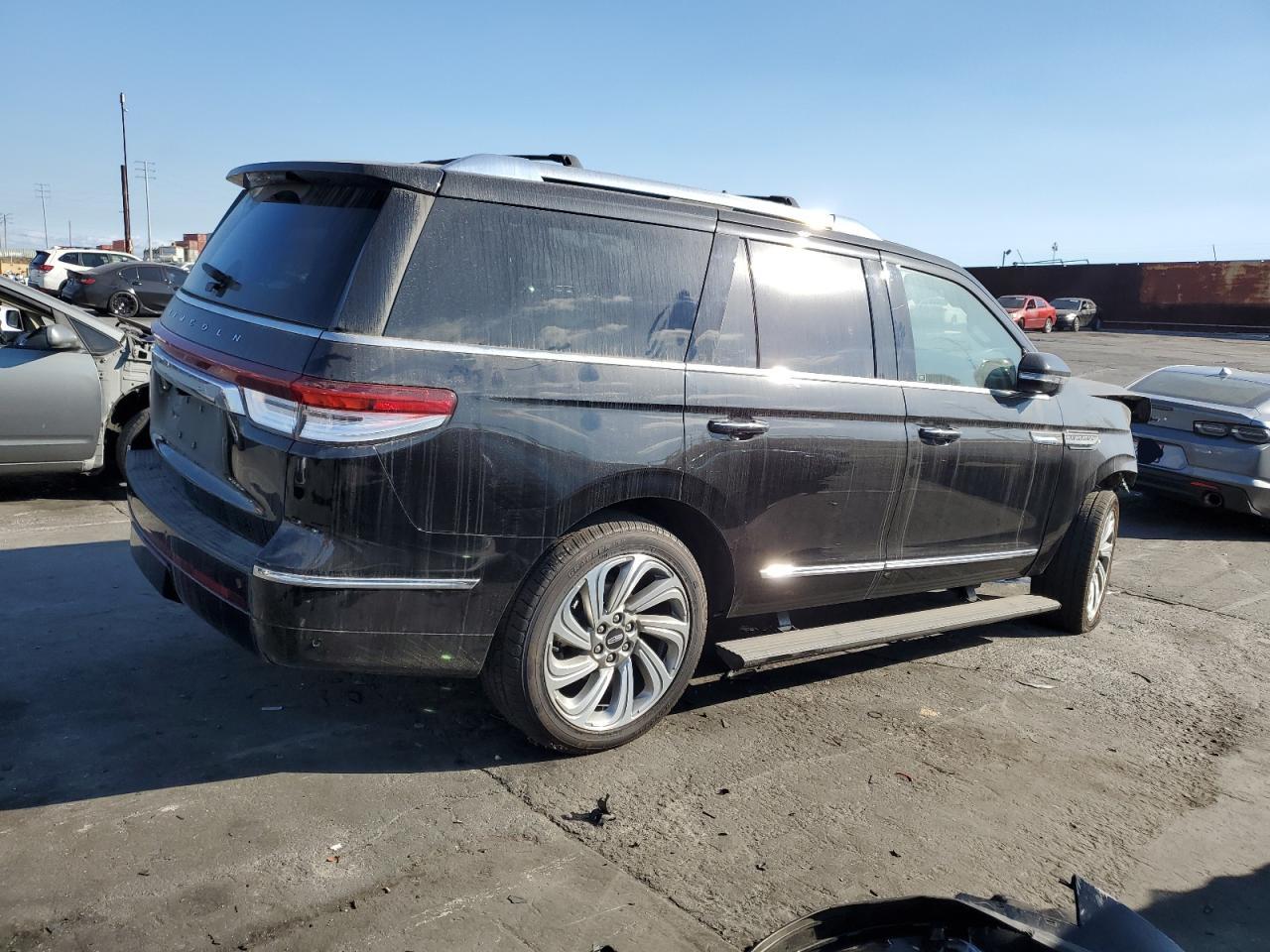 2022 LINCOLN NAVIGATOR RESERVE VIN:JN8AS1MU8CM121930