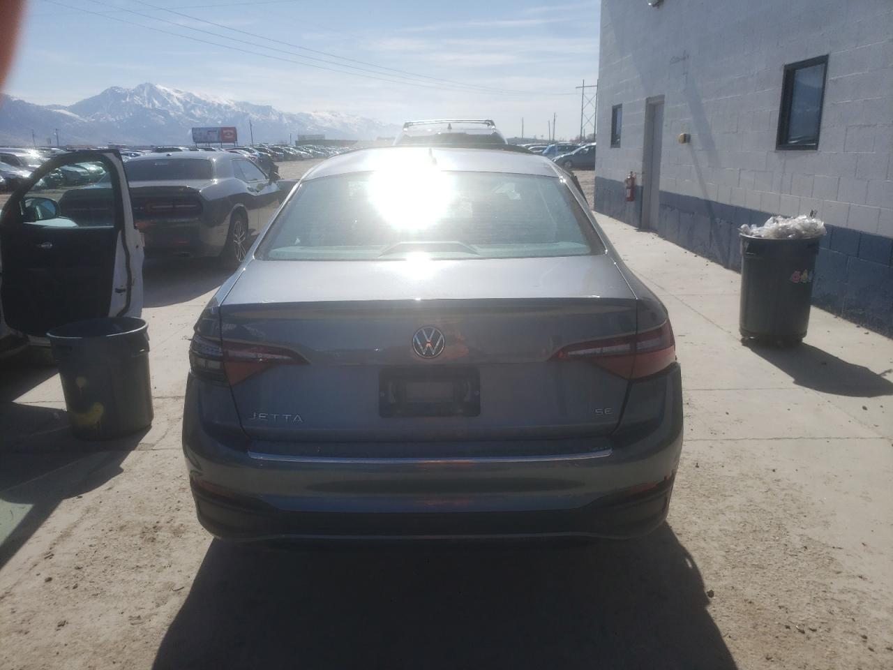 2024 VOLKSWAGEN JETTA SE VIN:3VW7M7BU7RM013475