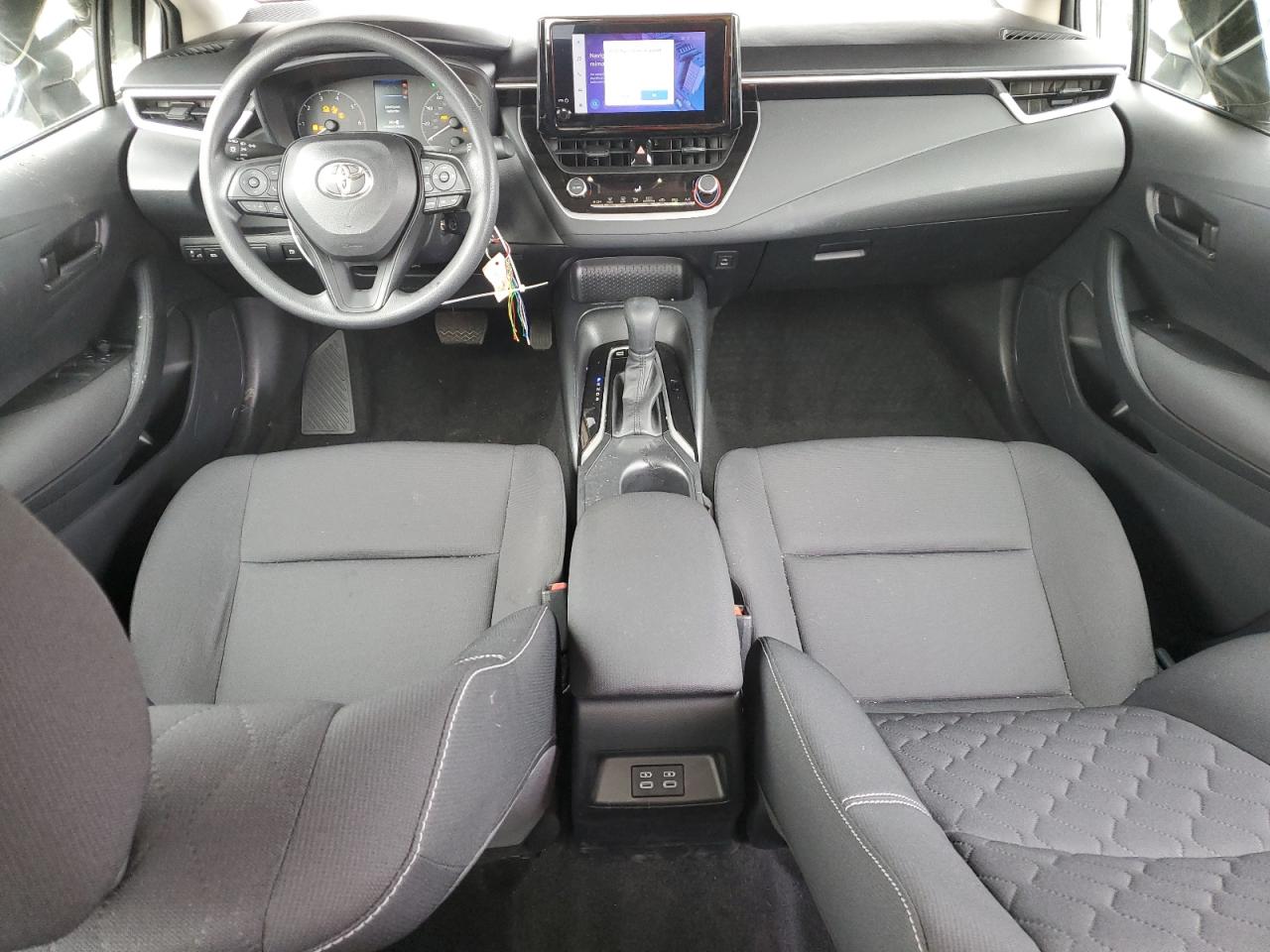 2024 TOYOTA COROLLA LE VIN:JTDBDMHE4R3012572