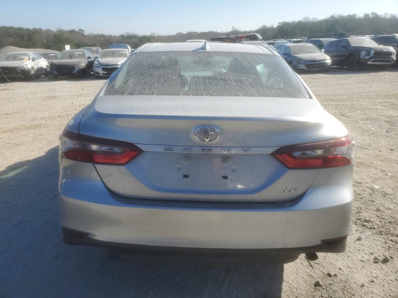2024 TOYOTA CAMRY LE VIN:4T1C11AK0RU218408