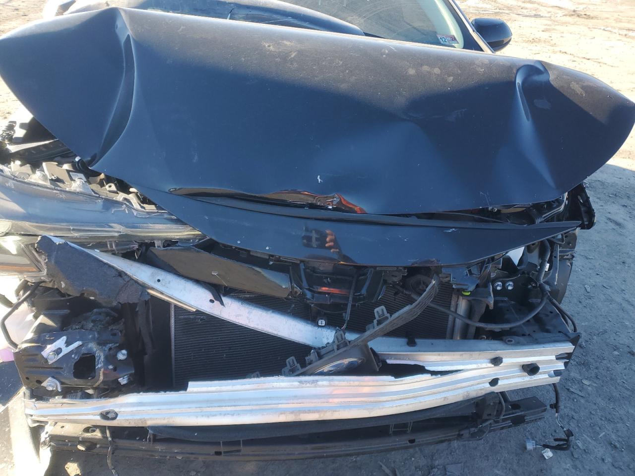 2022 TOYOTA COROLLA LE VIN:JTDEAMDE8NJ061601