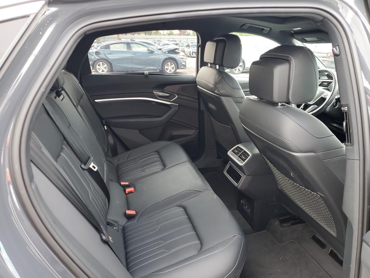 2024 AUDI Q8 E-TRON SPORTBACK PRESTIGE VIN:WA1DAAGE2RB012345