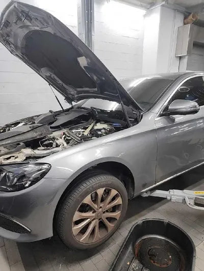 2018 Mercedes-Benz E 300 WDDZF4KB6JA413294 VIN:WDDZF4KB6JA413294