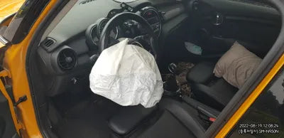 2015 MINI Cooper VIN: