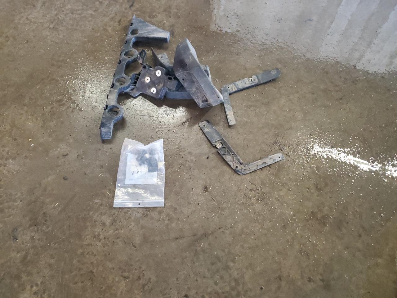 2022 CHEVROLET EQUINOX LT VIN:3GNAXUEVXNL290261