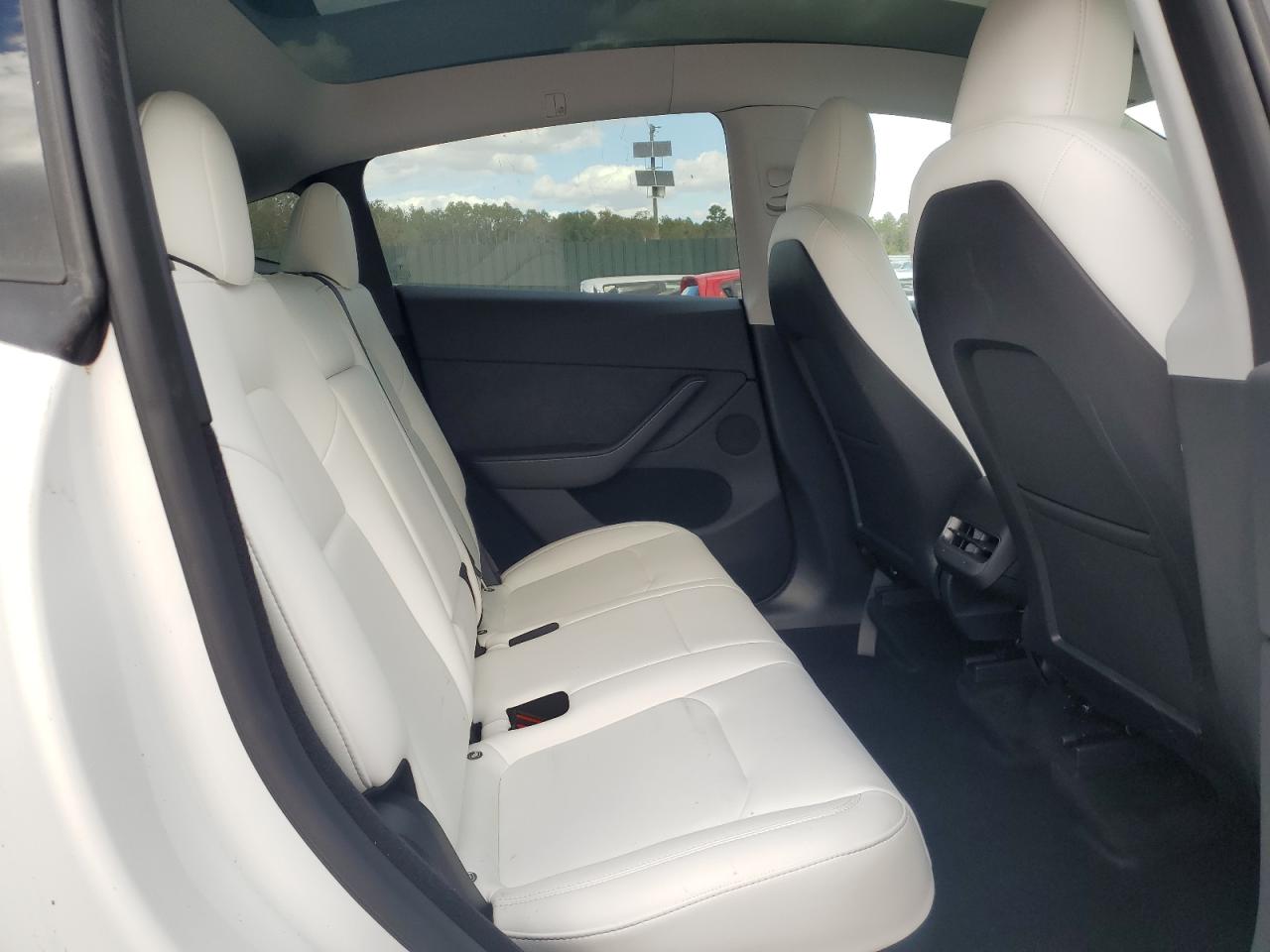 2023 TESLA MODEL Y  VIN:7SAYGDEE4PA190147