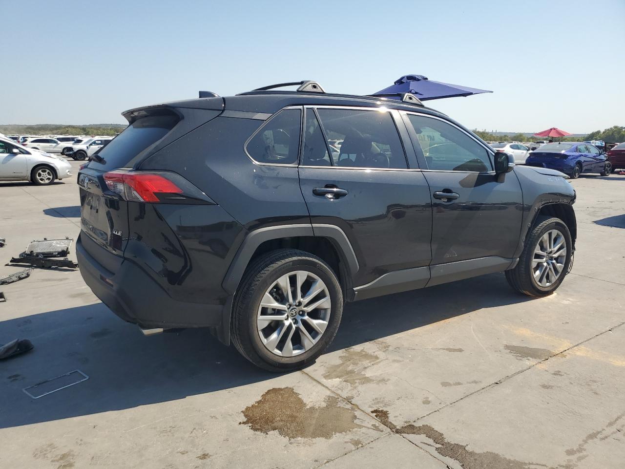 2022 TOYOTA RAV4 XLE PREMIUM VIN:2T3C1RFV4NW237448