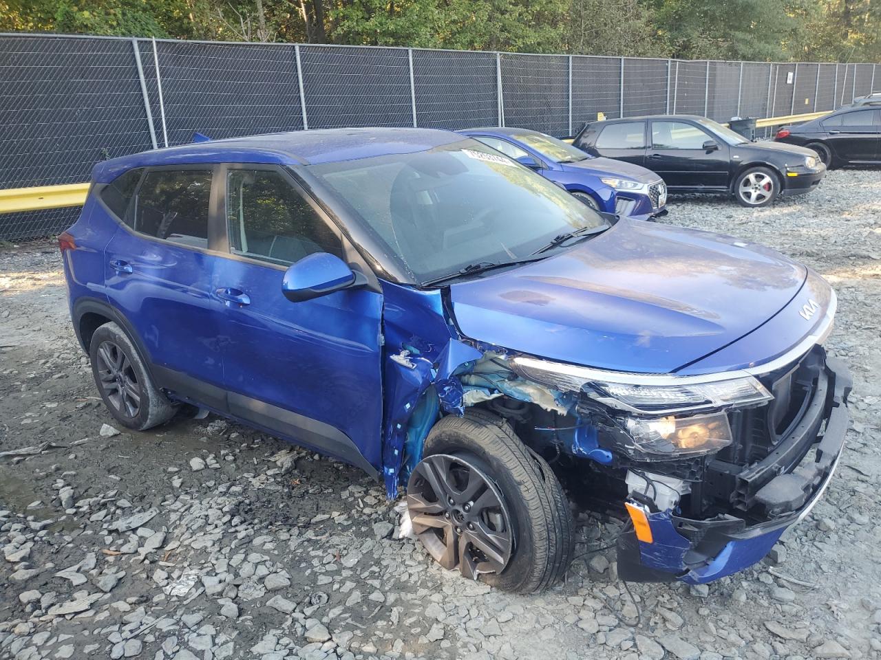 2023 KIA SELTOS LX VIN:KNDEPCAAXP7412096