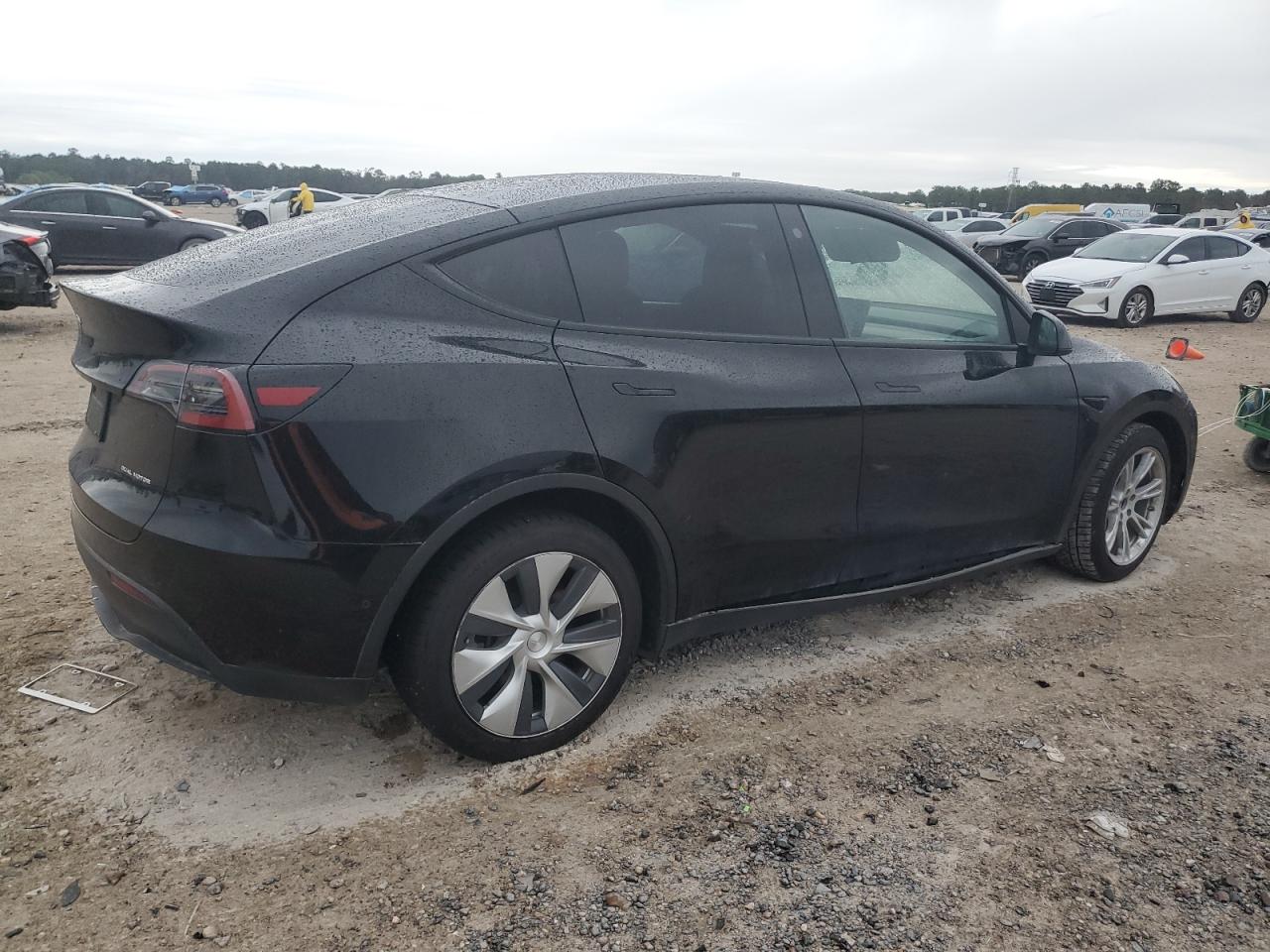 2022 TESLA MODEL Y  VIN:7SAYGDEE9NF392062