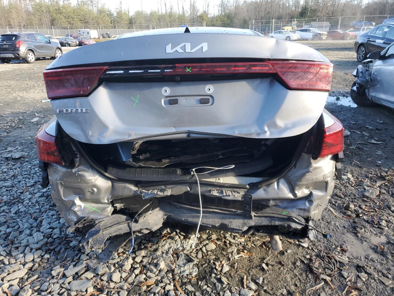 2022 KIA FORTE FE VIN:3KPF24AD0NE501501