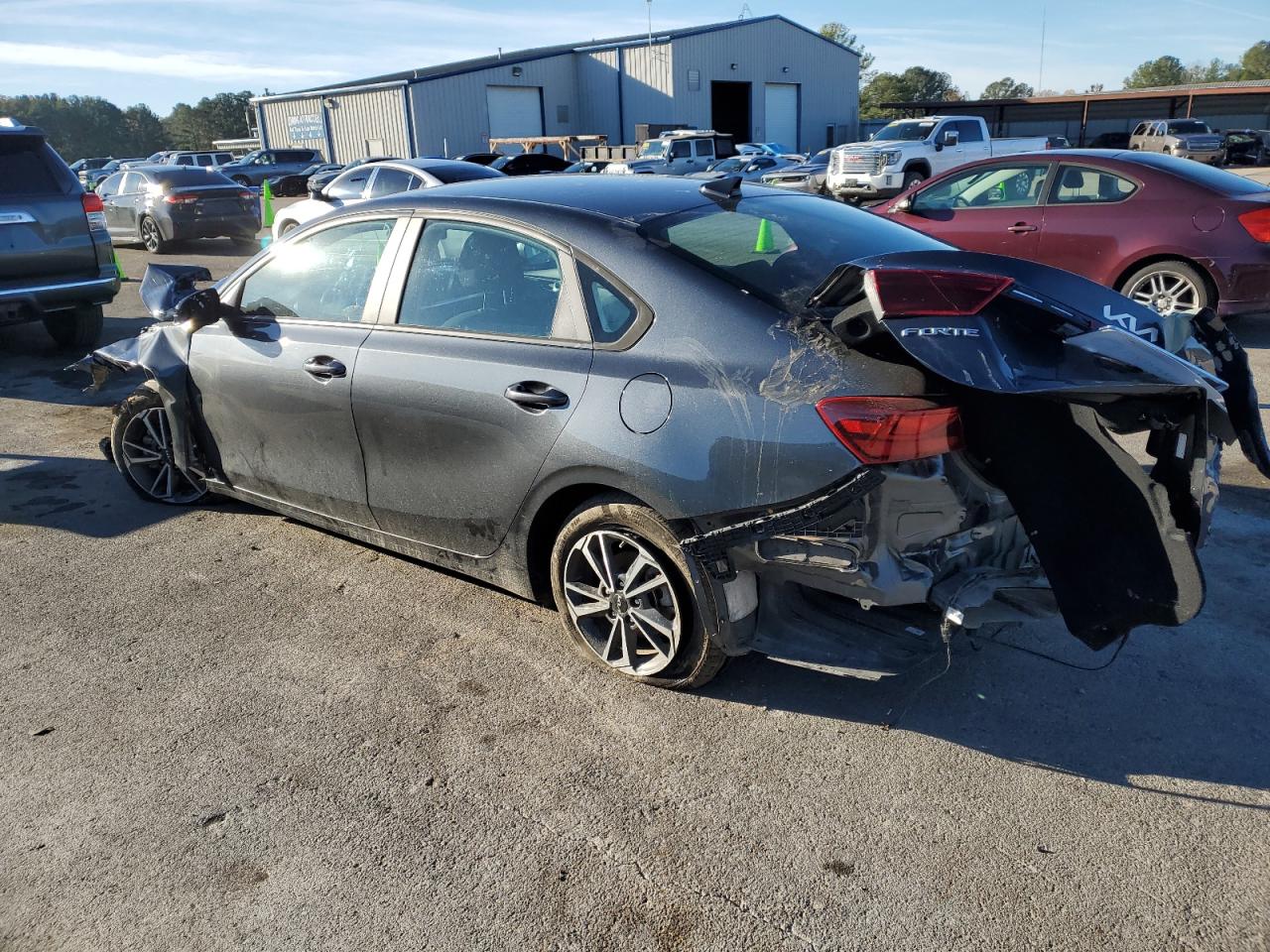 2023 KIA FORTE LX VIN:3KPF24AD4PE526243
