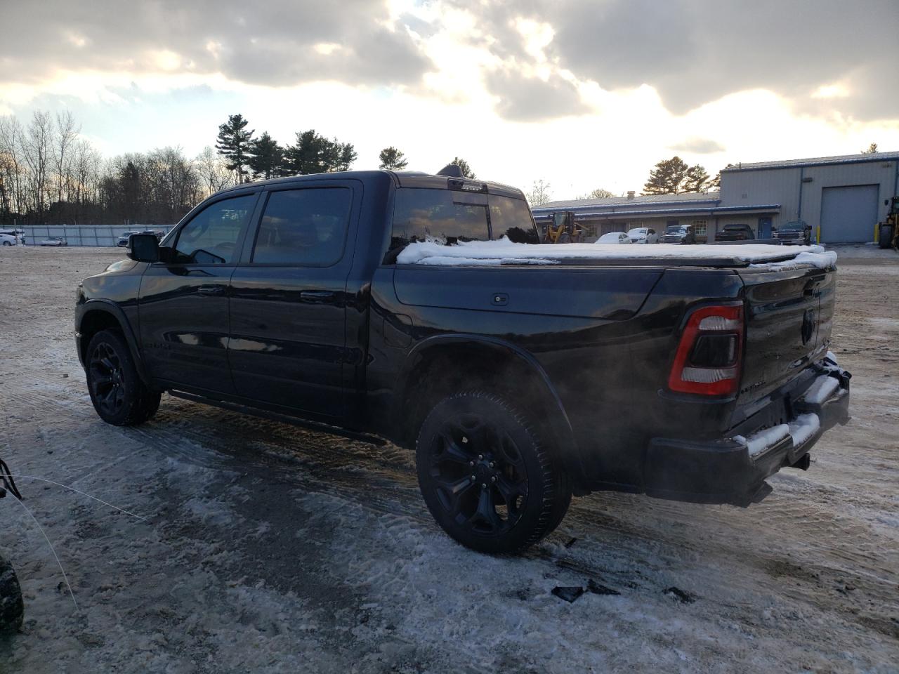 2022 RAM 1500 LIMITED VIN:1C6SRFHT6NN146923
