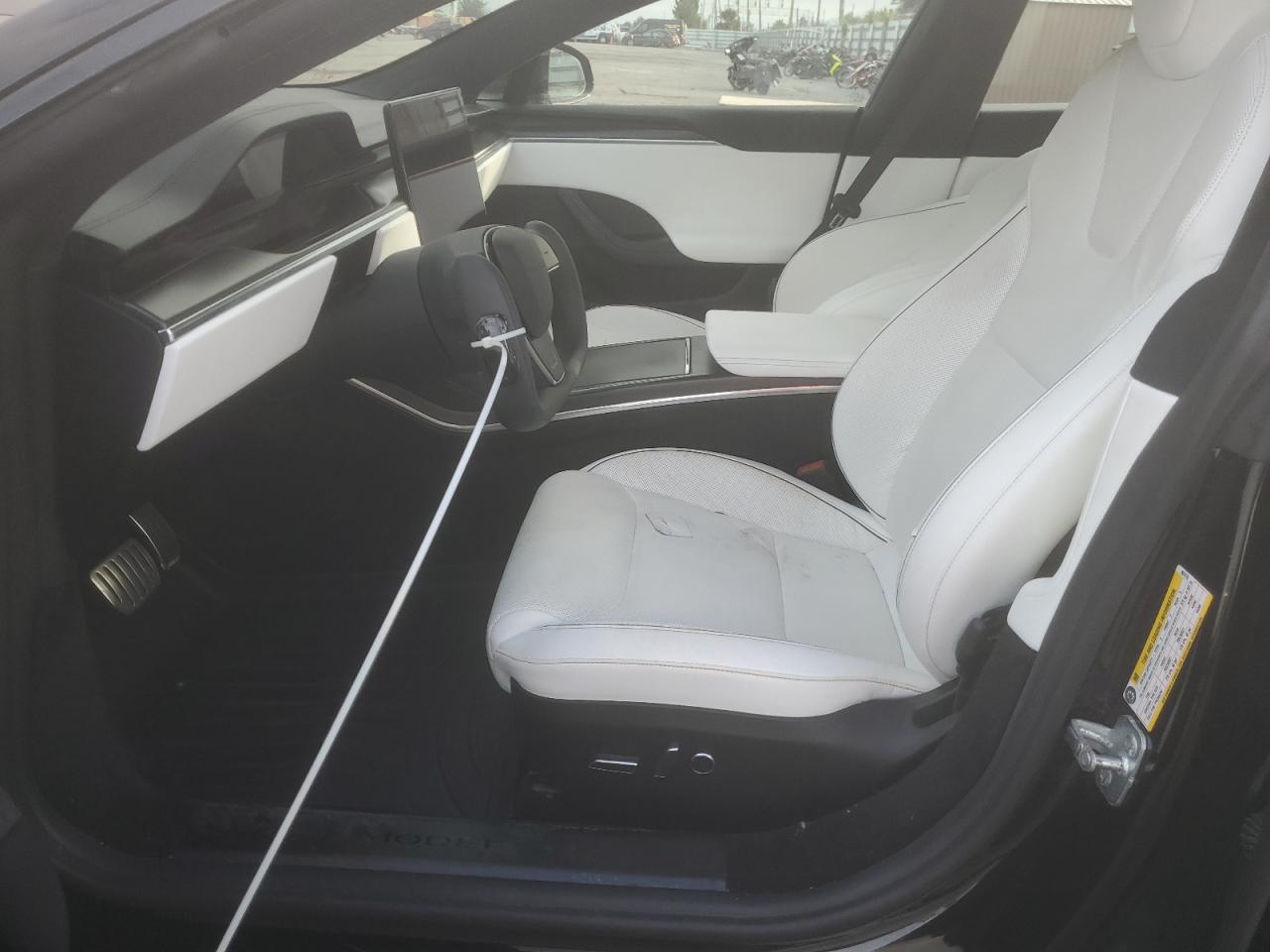 2022 TESLA MODEL S  VIN:5YJSA1E64NF461218