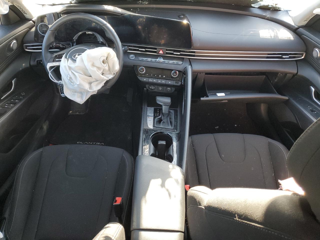 2023 HYUNDAI ELANTRA SEL VIN:5NPLS4AG1PH116377