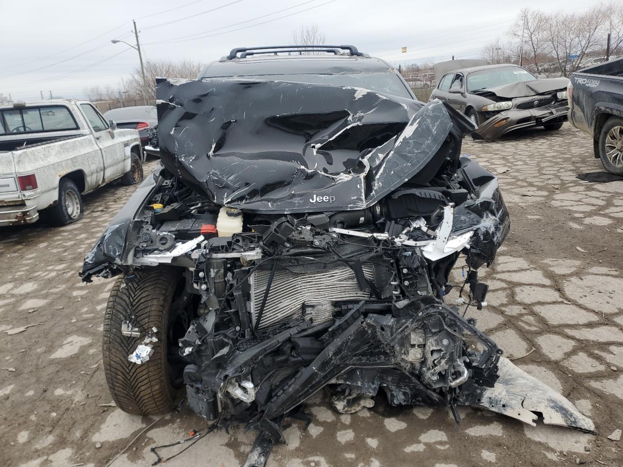 2022 JEEP GRAND CHEROKEE OVERLAND VIN:1C4RJHDT7N8530580