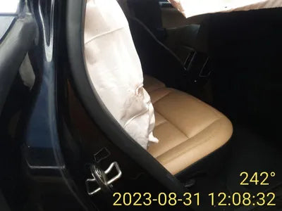 2015 Porsche Cayenne VIN: