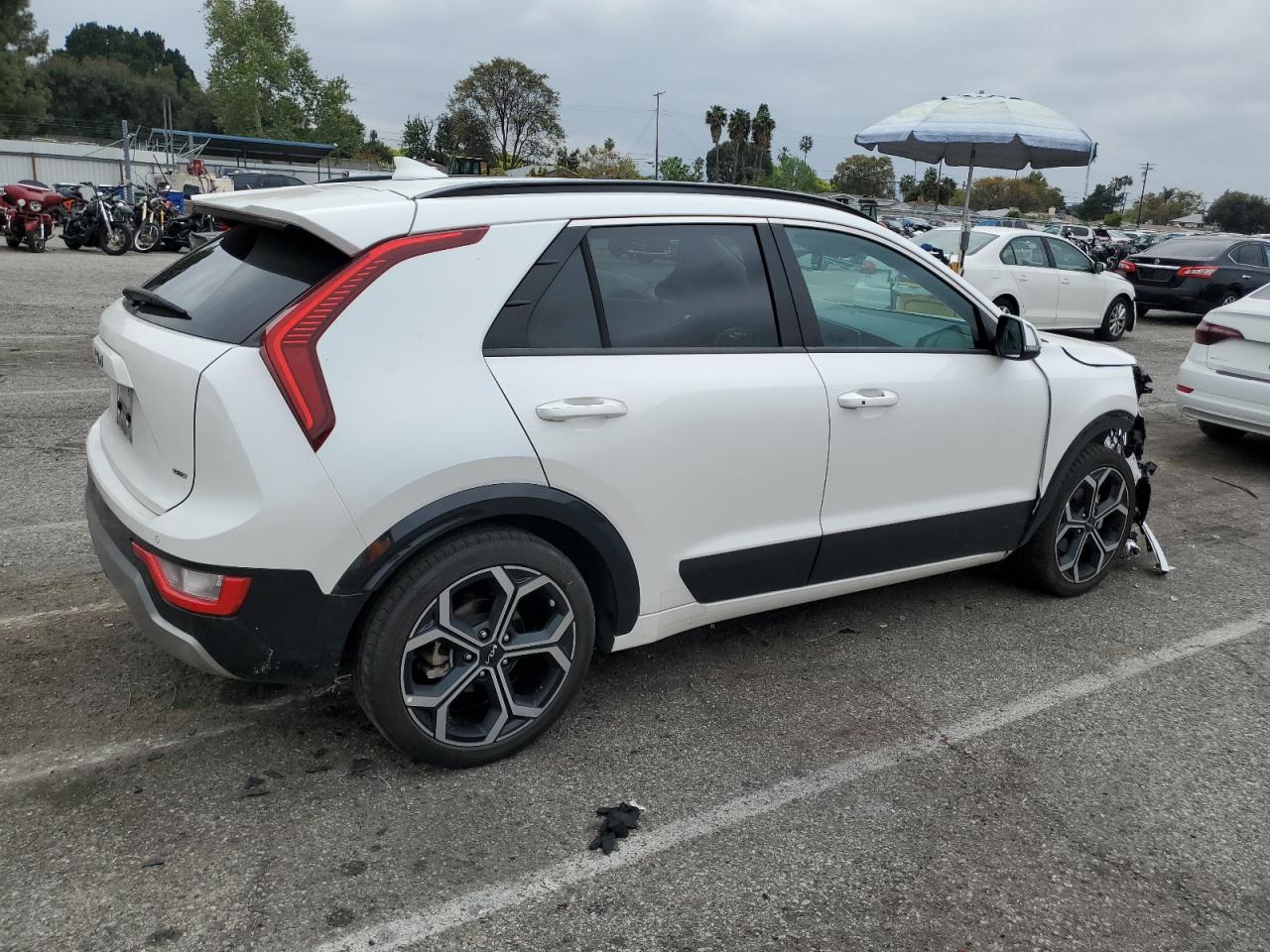 2023 KIA NIRO EX VIN:KNDCR3LE1P5033887