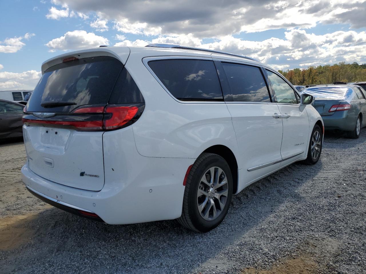2024 CHRYSLER PACIFICA HYBRID PINNACLE VIN:2C4RC1N78RR161001