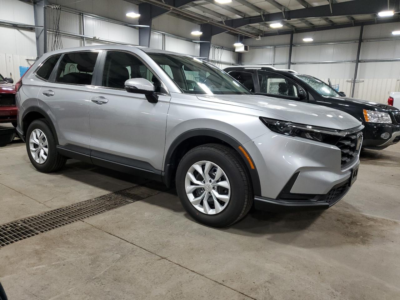 2024 HONDA CR-V LX VIN:2HKRS4H21RH439626