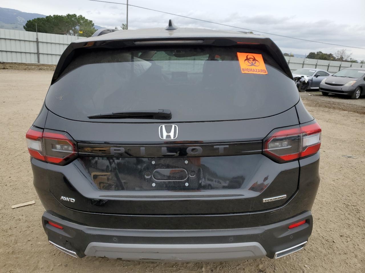 2024 HONDA PILOT TOURING VIN:5FNYG1H75RB036660