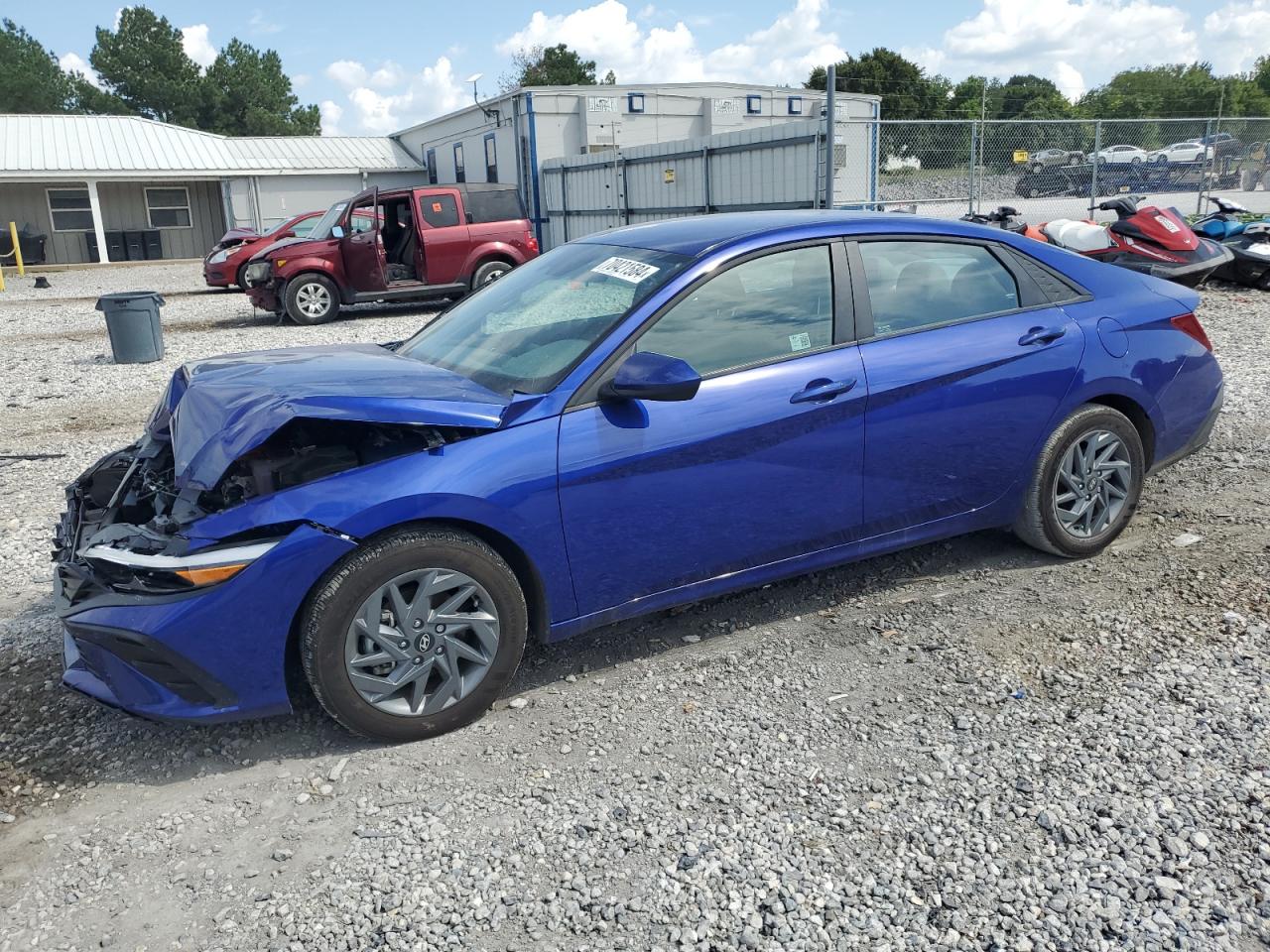 2024 HYUNDAI ELANTRA BLUE VIN:KMHLM4DJ7RU109763