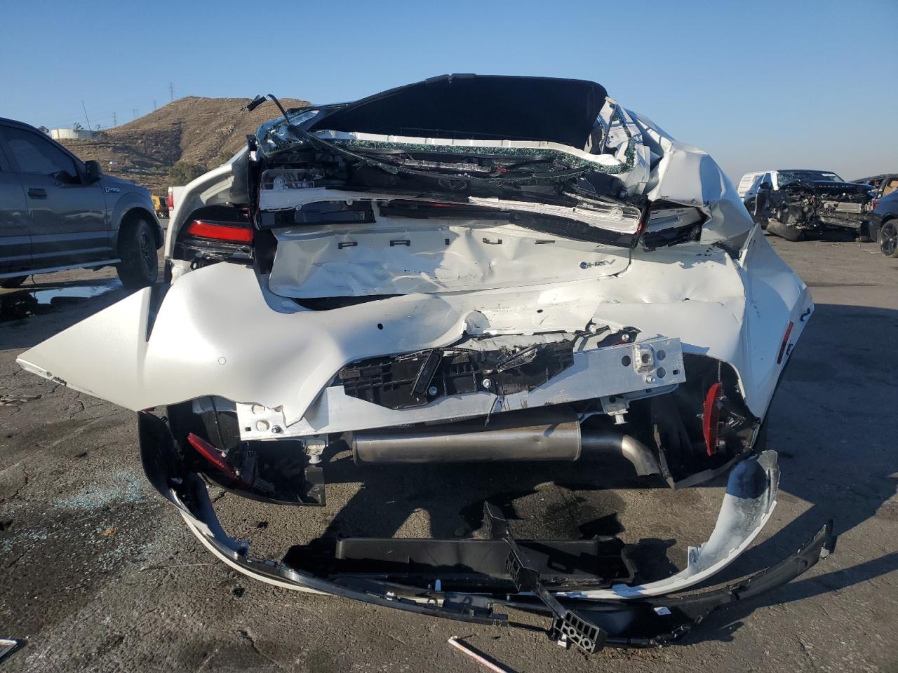 2024 TOYOTA PRIUS LE VIN:JTDACAAU9R3044674