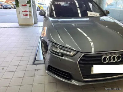 2018 Audi A4 WAUZZZF49JA171060 VIN:WAUZZZF49JA171060