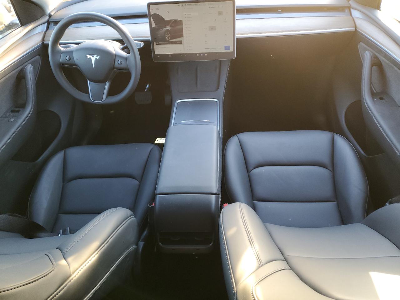 2024 TESLA MODEL Y  VIN:7SAYGDED5RF034308