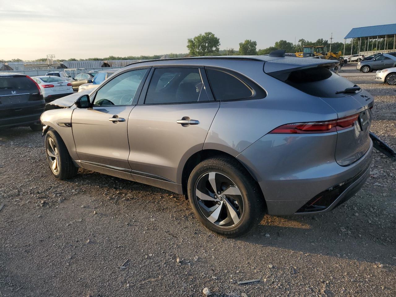 2024 JAGUAR F-PACE R-DYNAMIC S VIN:WP0AA2A8XNS255297