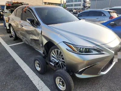 2020 Lexus ES 300 VIN:
