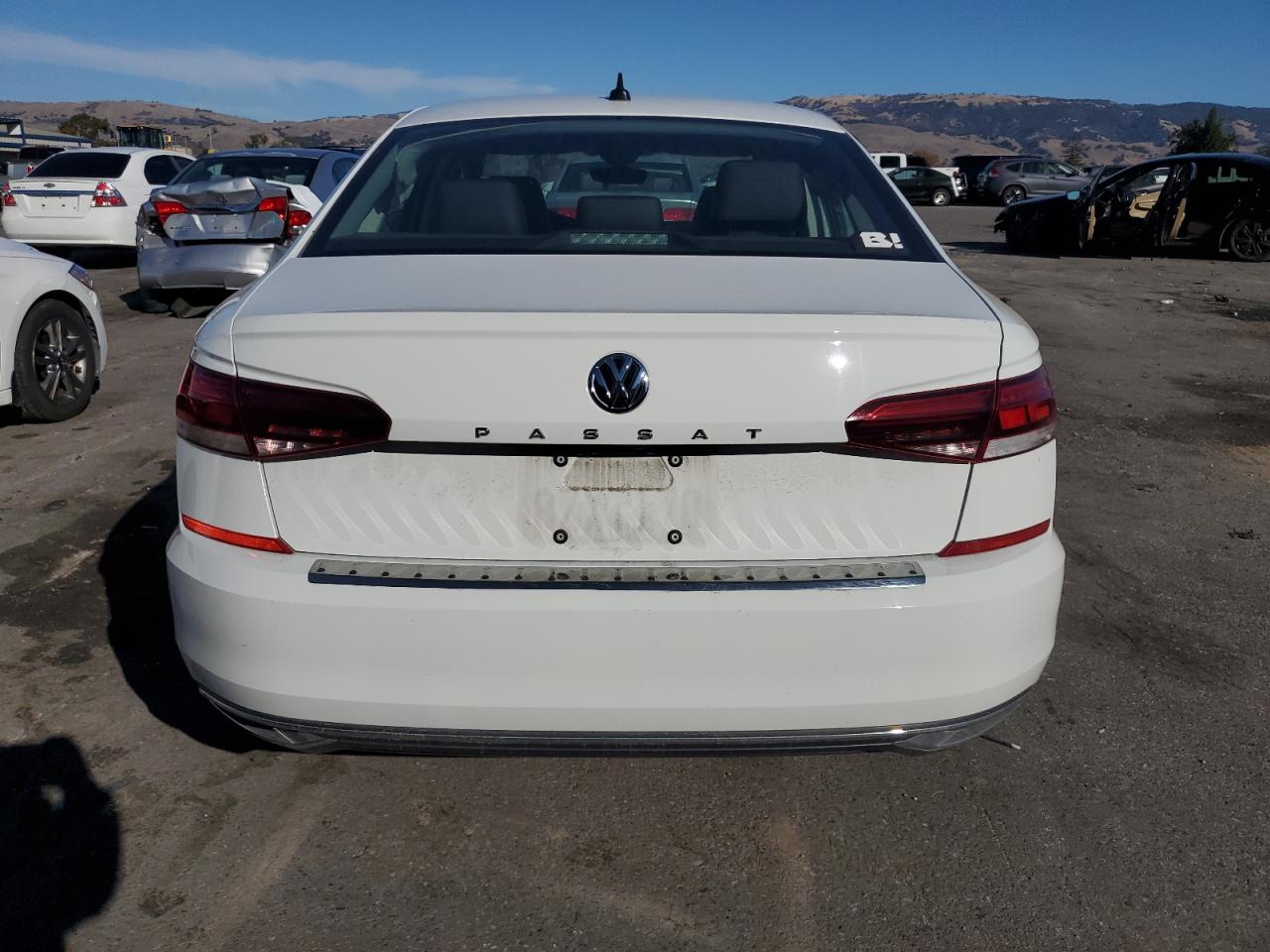 2022 VOLKSWAGEN PASSAT SE VIN:1VWSA7A32NC001208