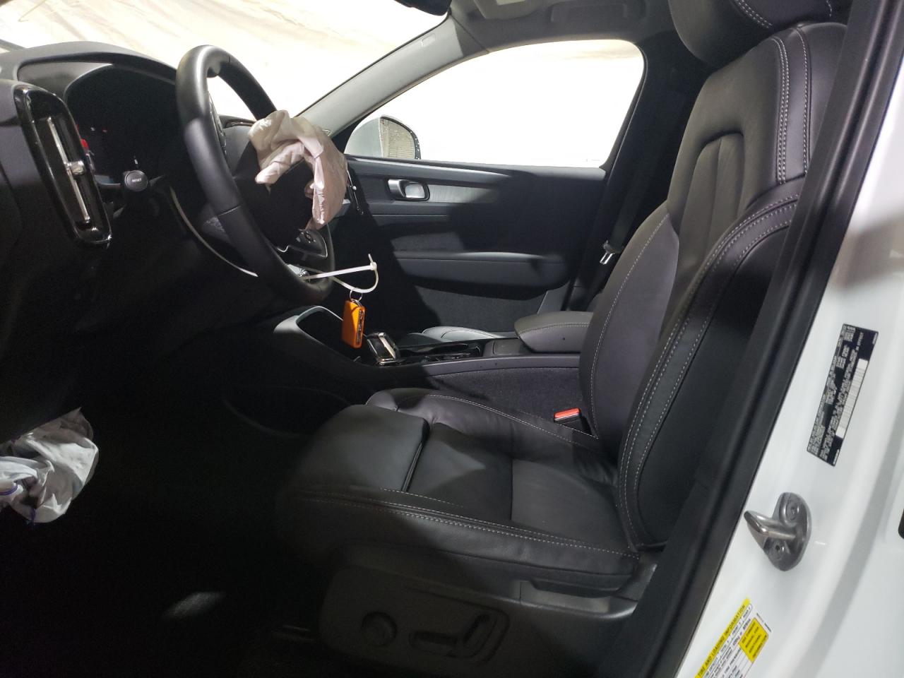 2023 VOLVO XC40 PLUS VIN:YV4L12UN0P2932870