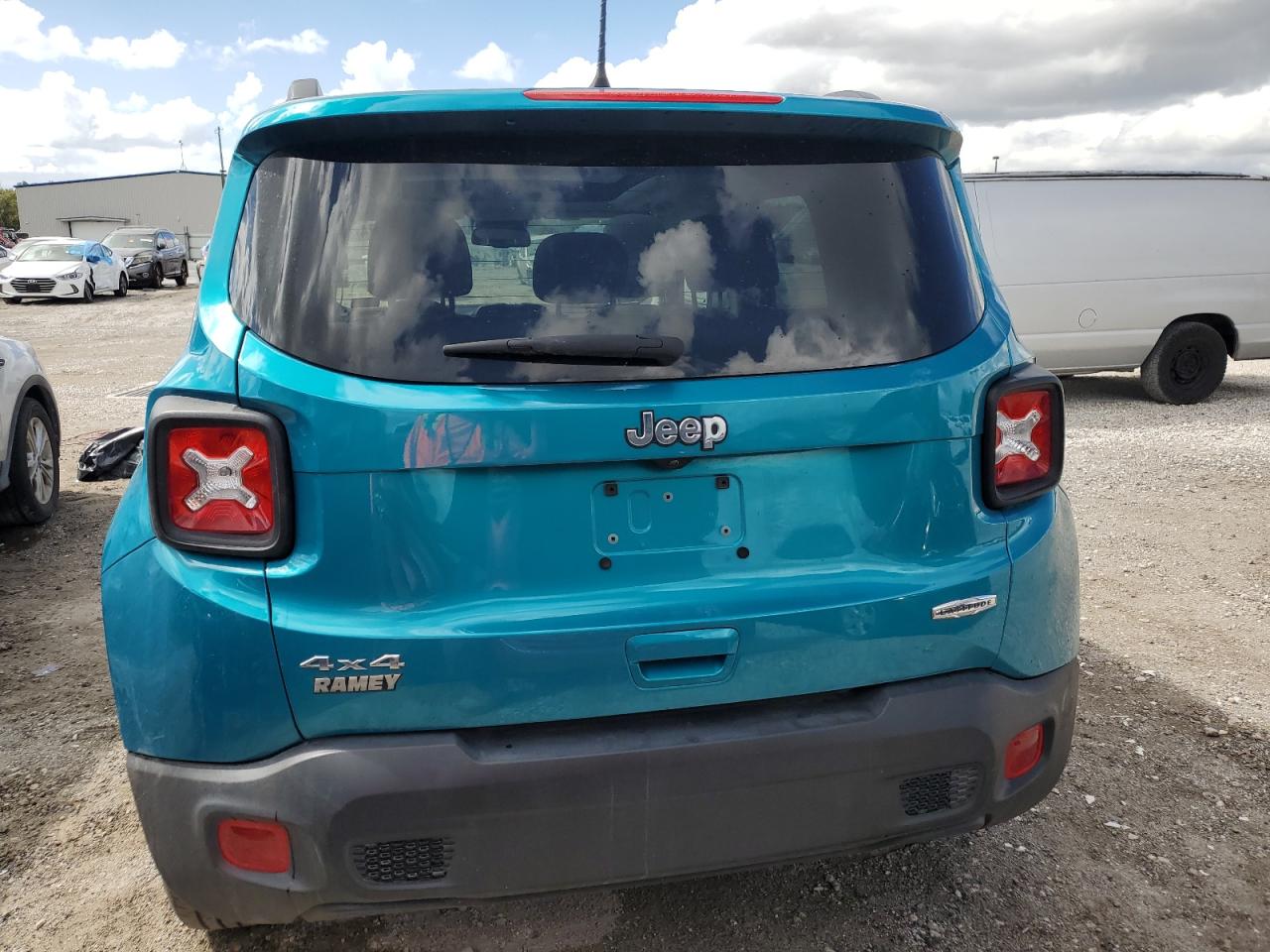 2022 JEEP RENEGADE LATITUDE VIN:ZACNJDB18NPN89748