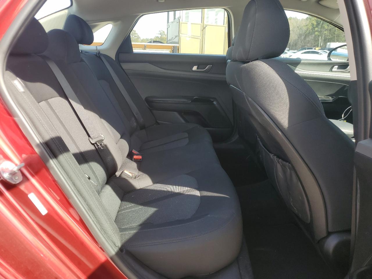 2022 KIA K5 LXS VIN:5XXG14J27NG143049