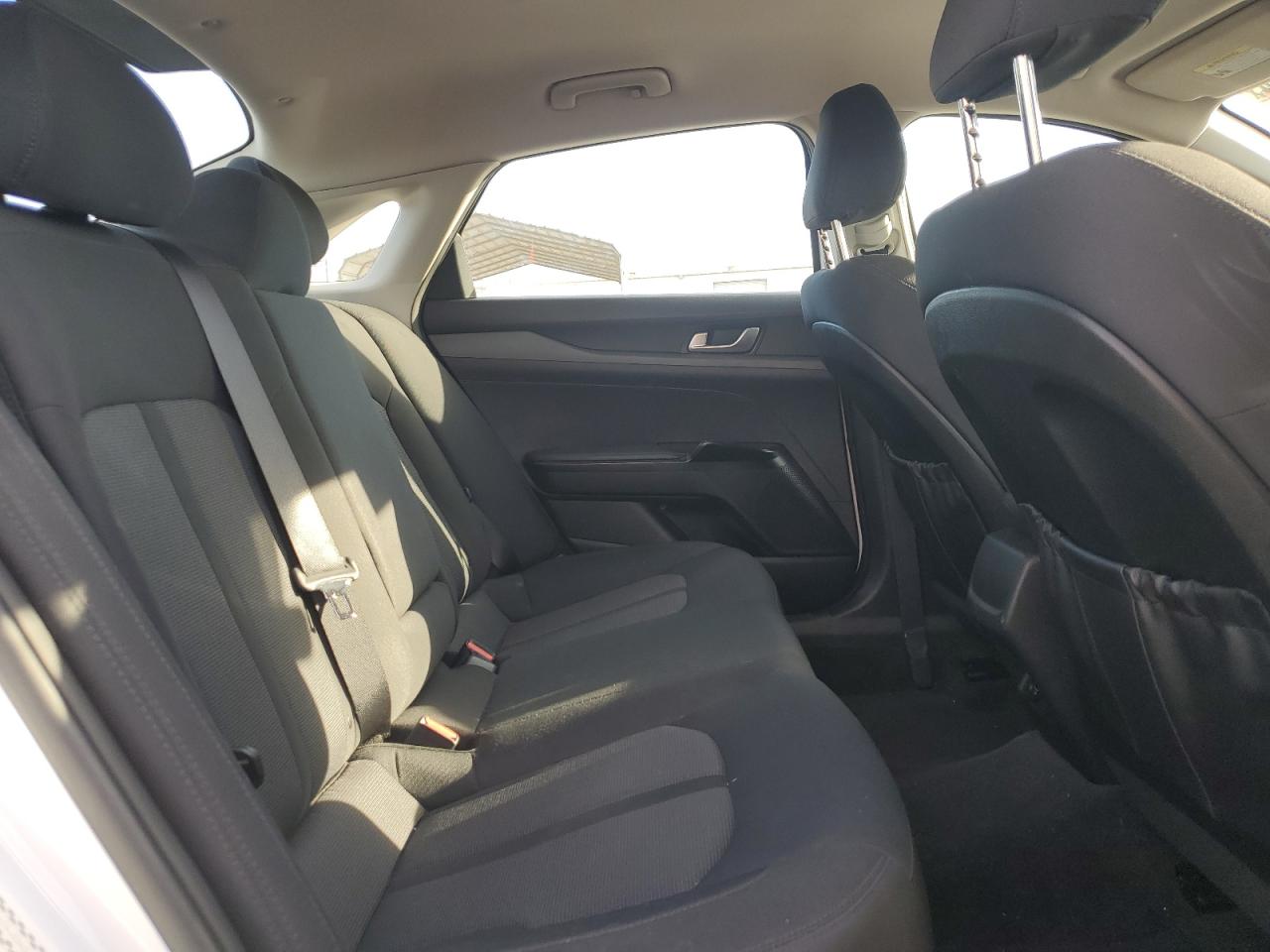 2022 KIA K5 LXS VIN:5XXG14J22NG090633