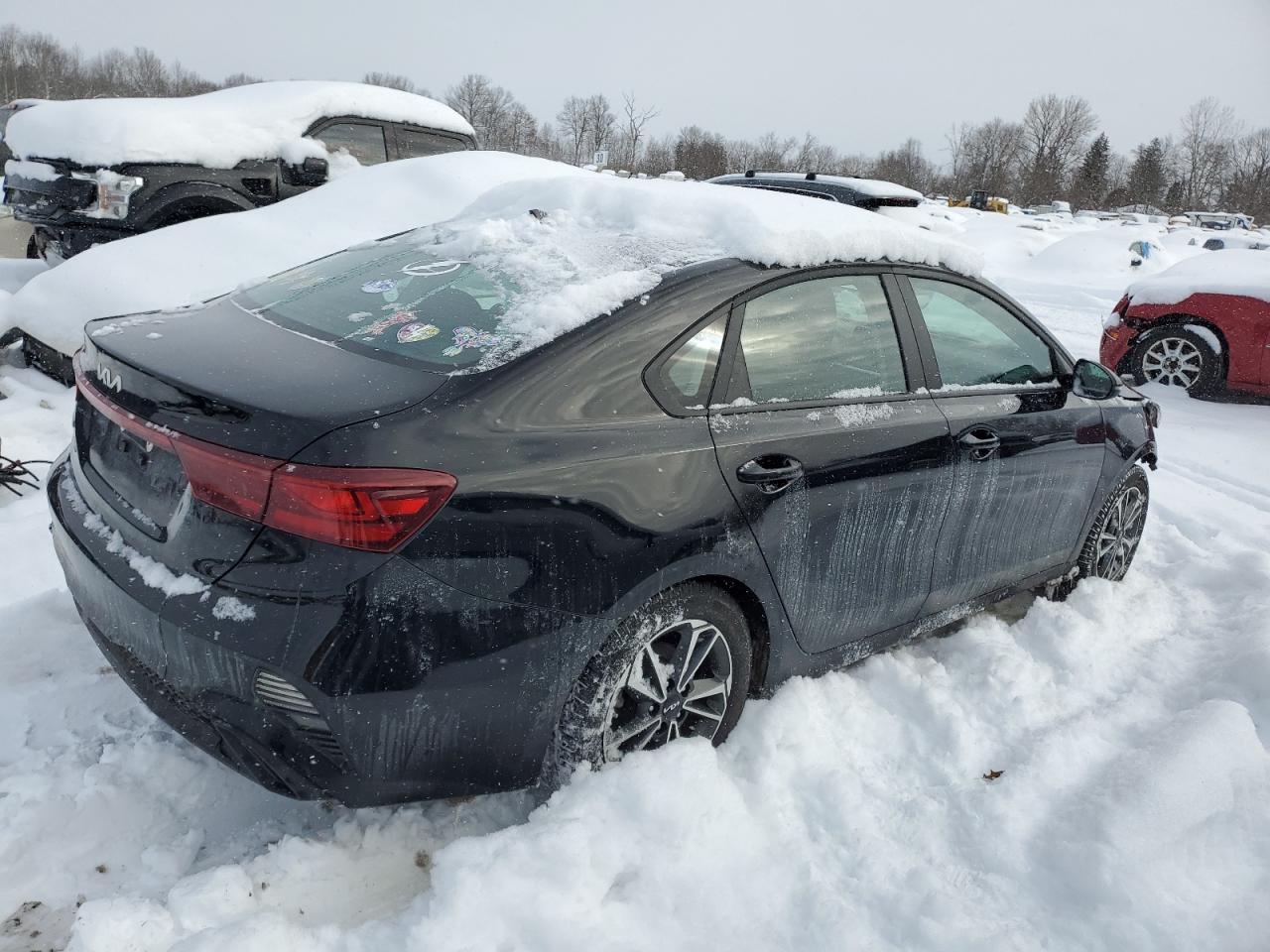 2023 KIA FORTE LX VIN:3KPF24AD9PE510572