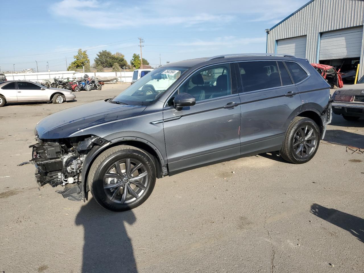2024 VOLKSWAGEN TIGUAN SE VIN:3VV2B7AX4RM002238