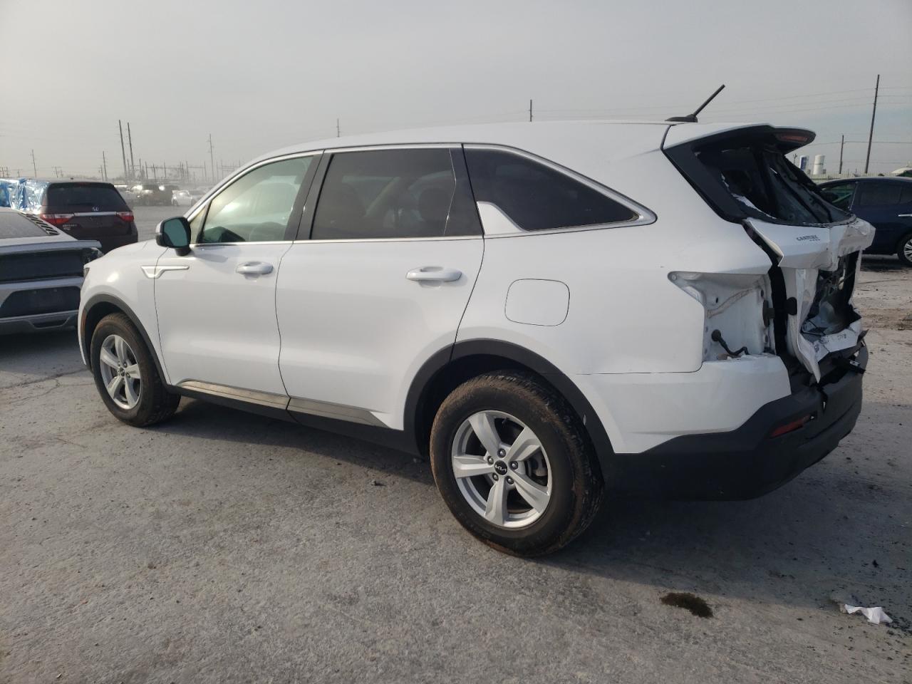 2022 KIA SORENTO LX VIN:5XYRG4LC8NG097188