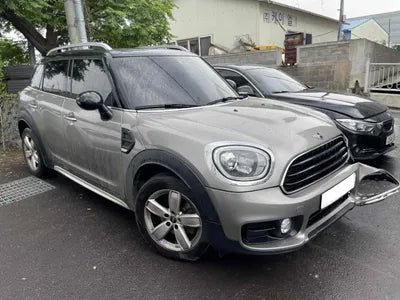 2017 MINI Countryman WMWYT9100J3D76856 VIN:WMWYT9100J3D76856