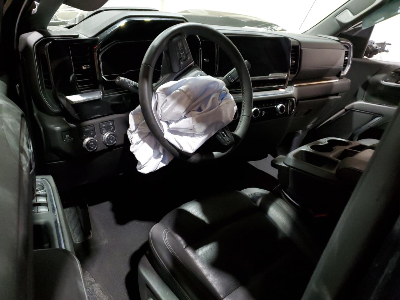 2024 GMC SIERRA K1500 SLT VIN:1GTUUDEDXRZ297022