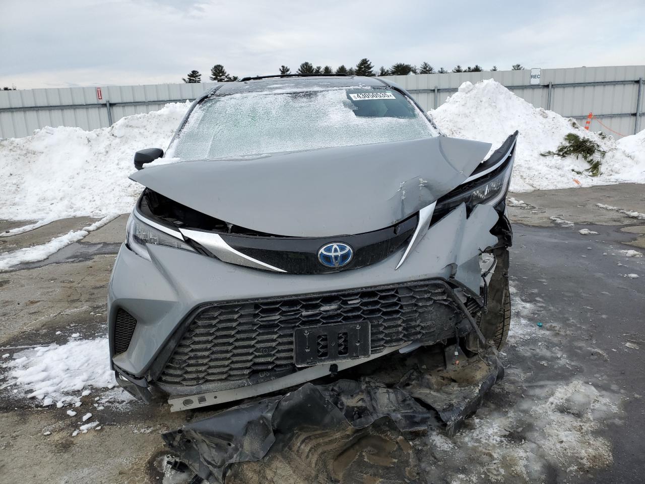 2024 TOYOTA SIENNA XSE VIN:5TDDSKFC4RS134299