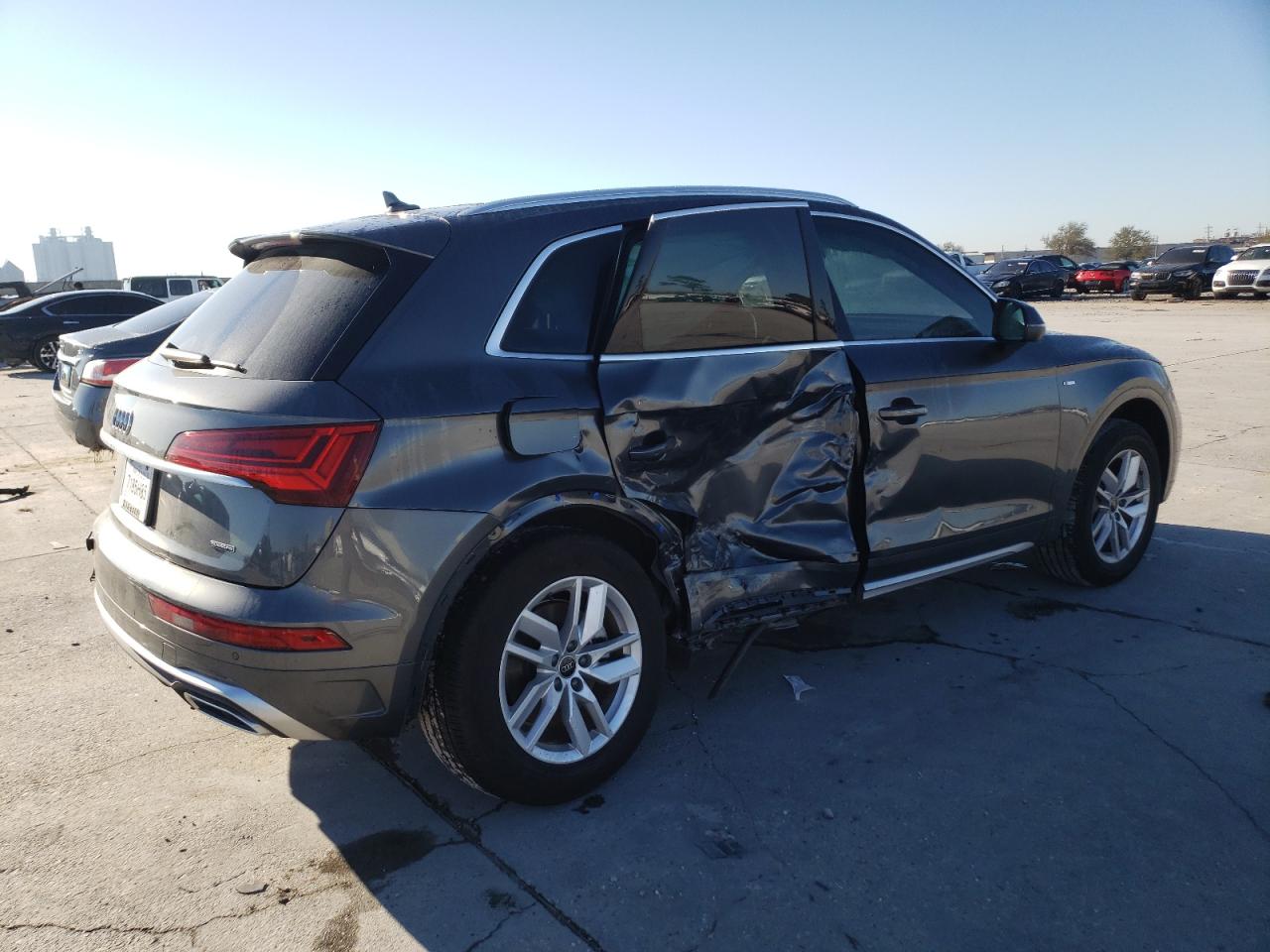 2024 AUDI Q5 PREMIUM 45 VIN:WA1GAAFYXR2065433