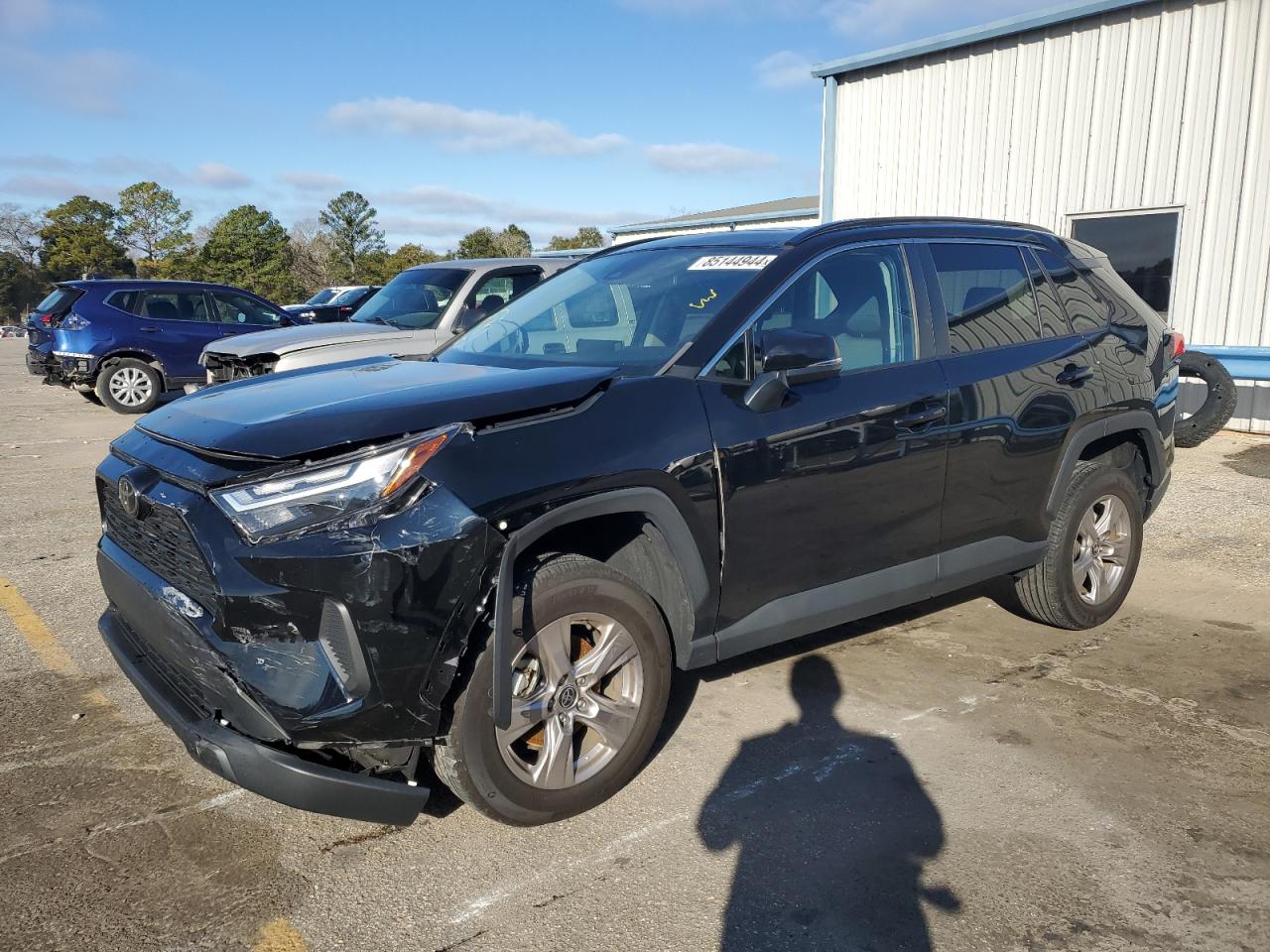 2023 TOYOTA RAV4 XLE VIN:2T3W1RFV5PW242027