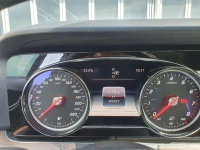 2018 Mercedes-Benz E 300 WDDZF4KB5JA318435 VIN:WDDZF4KB5JA318435