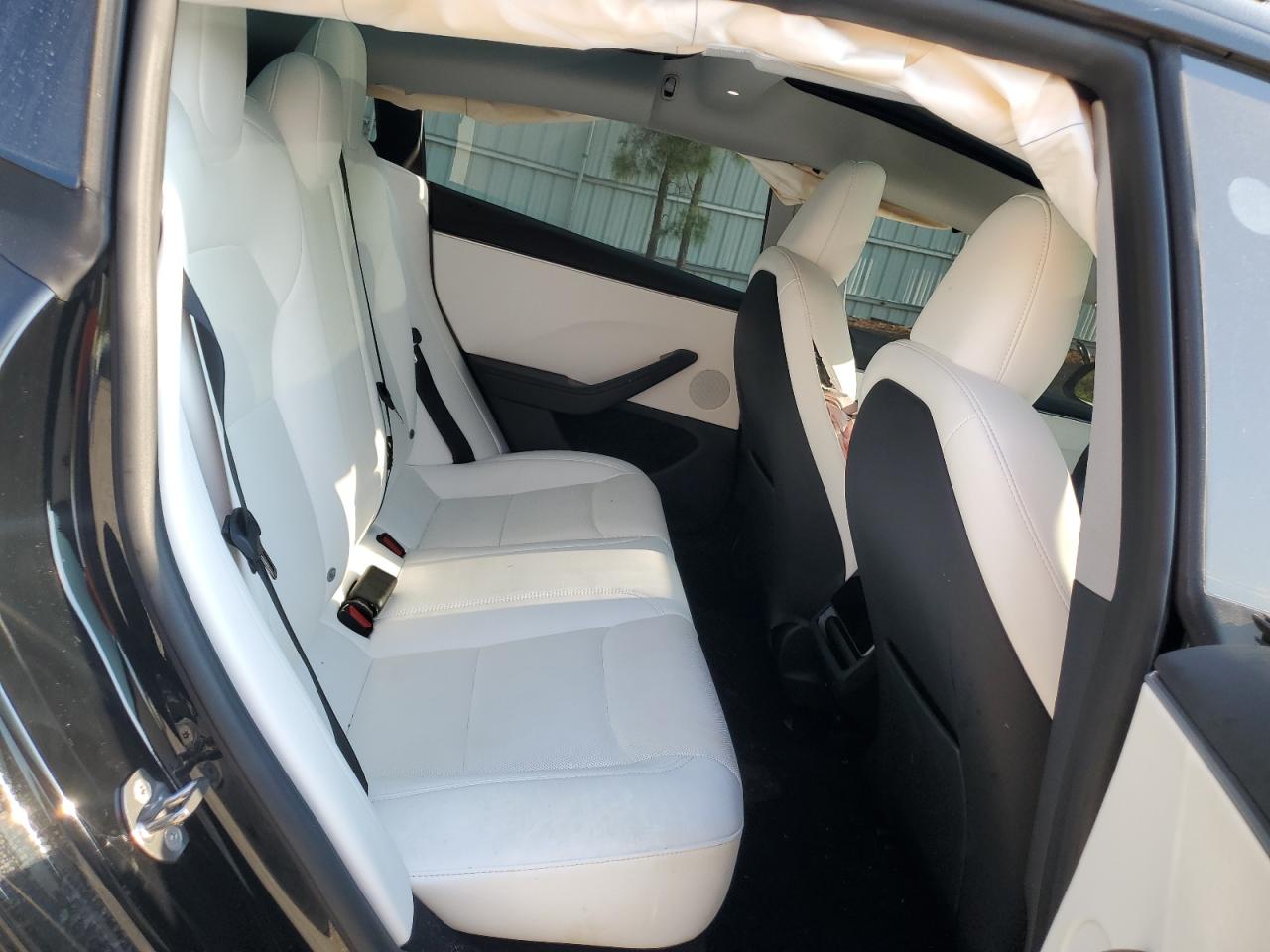 2024 TESLA MODEL 3  VIN:5YJ3E1EAXRF800969