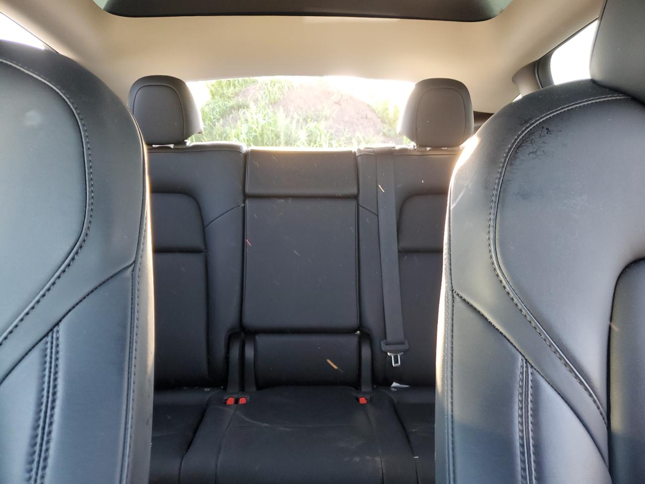 2022 TESLA MODEL Y  VIN:7SAYGDEF2NF549312
